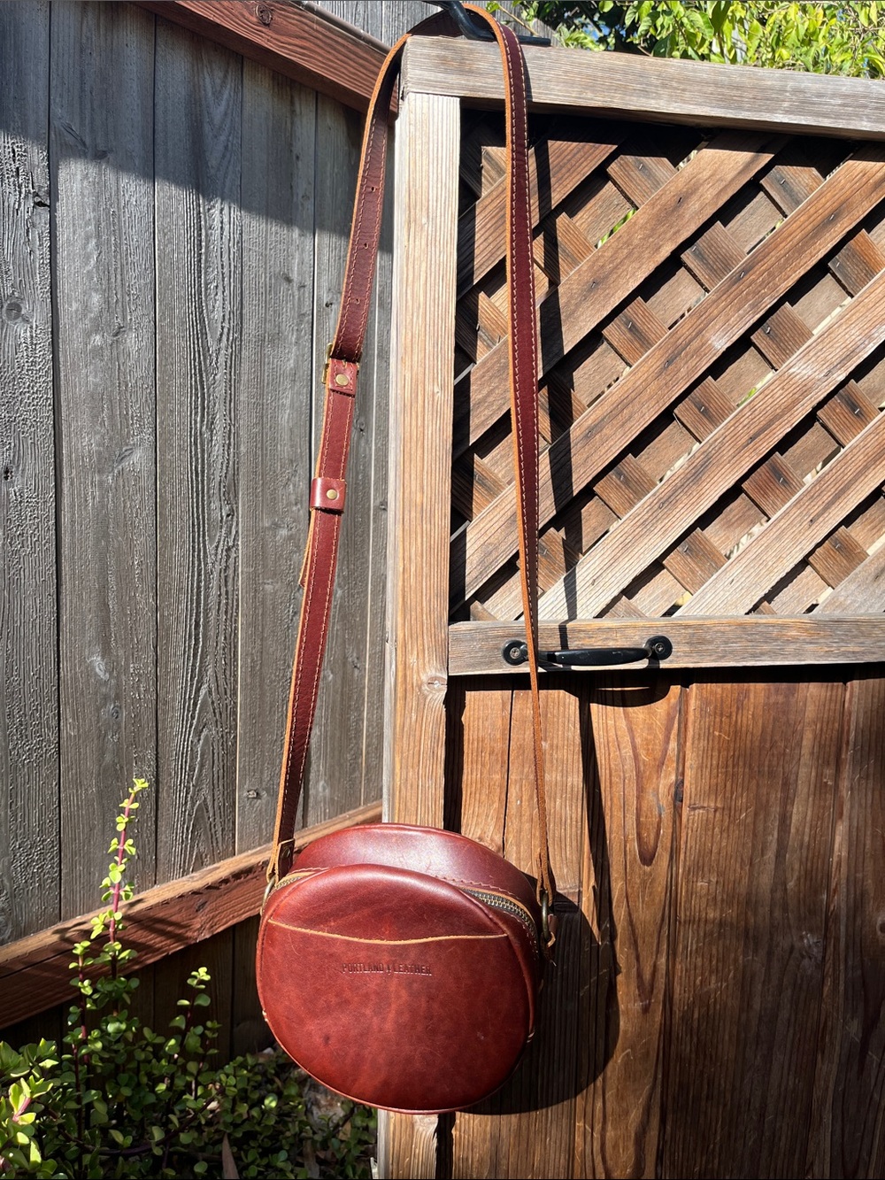Portland Leather Round Crossbody Bag - Cognac